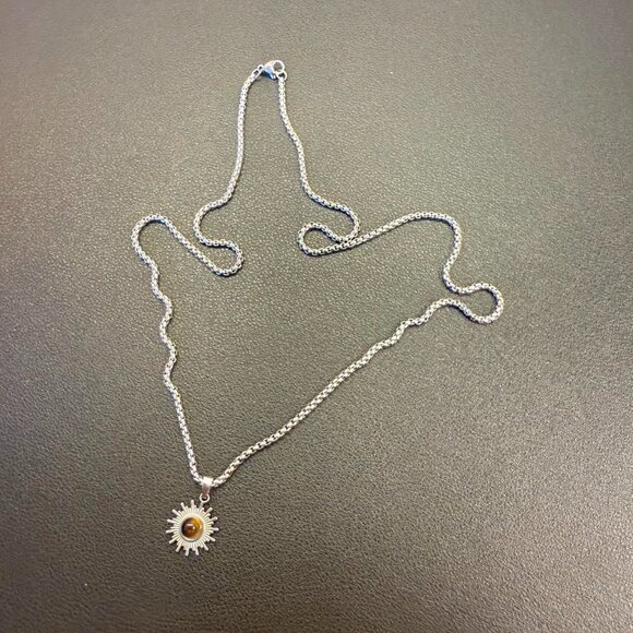 Sun Pendant Necklace - Picture 1 of 2